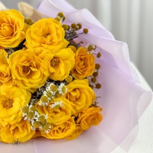 دسته گل زرین گل