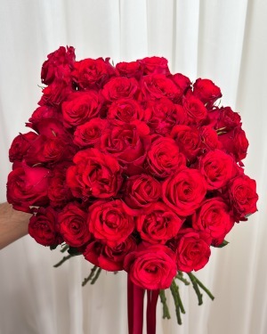 دسته گل رز 40 شاخه کلاسیک