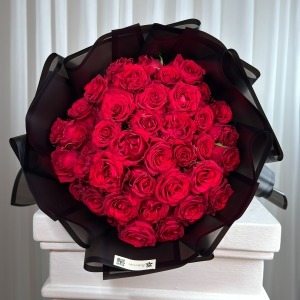 دسته گل گرد شب سرخ