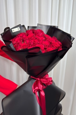 دسته گل گرد شب سرخ
