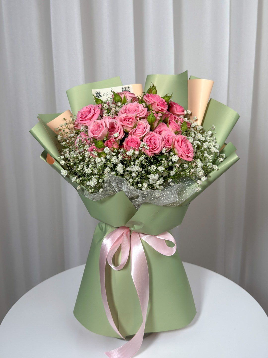 دسته گل رز مینیاتوری صورتی نسترن