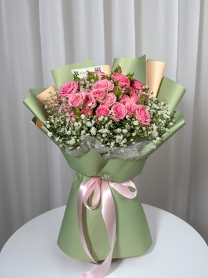 دسته گل رز مینیاتوری صورتی نسترن