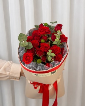 تک شاخه رز مینیاتوری ویران