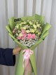 دسته گل رز مینیاتوری و میخک بهارک